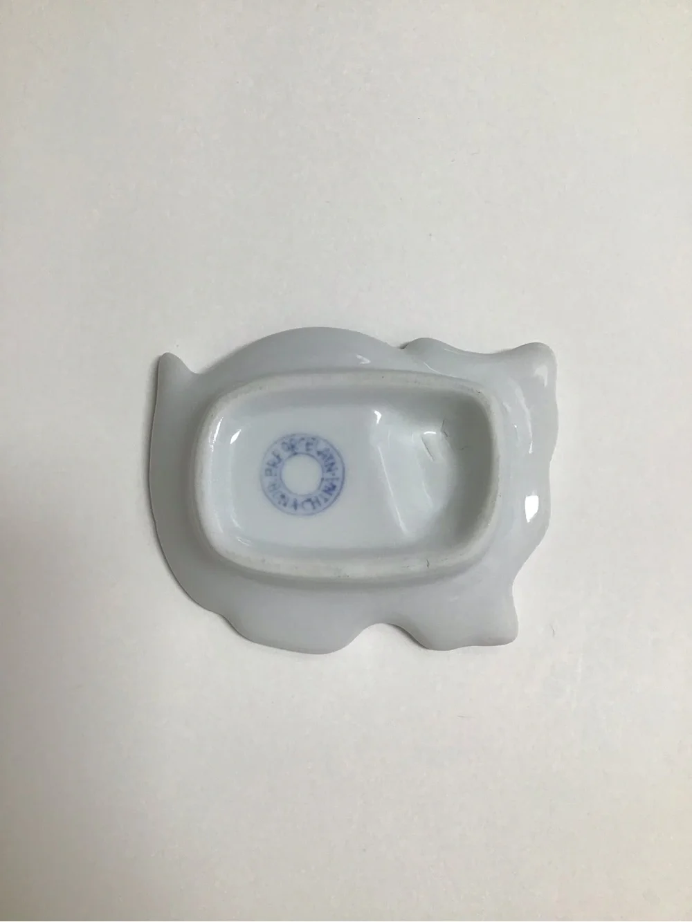 Knobler Porcelain White Cat Tea Bag Holder Trinket Dish Gum 3x4” Japan Vintage